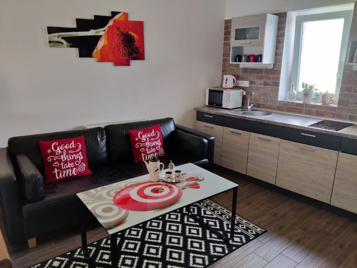 Apartman Biskupice Filakovo Exteriör bild